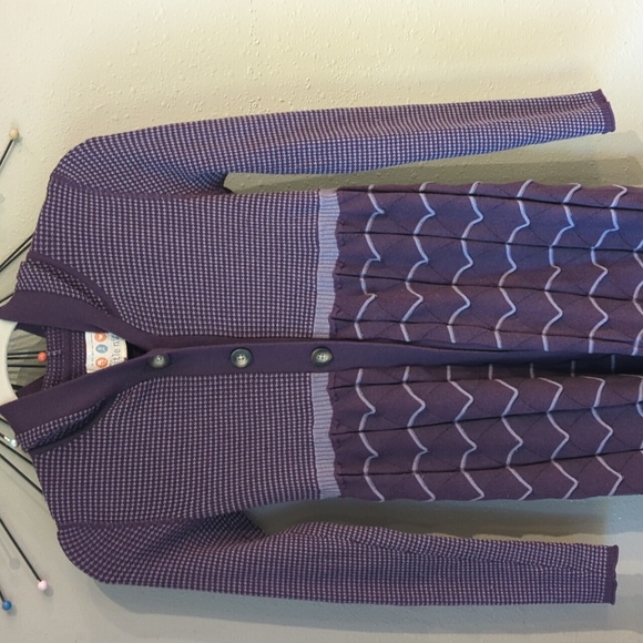 Title Nine Wool Blend Three Button Longline Cardigan Purple XS Patterned - Picture 2 of 9